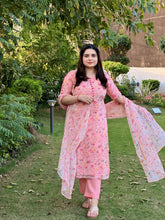 Printed pink chiffon kurti